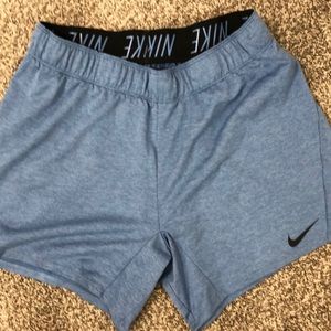 Nike 3 inch womens shorts
